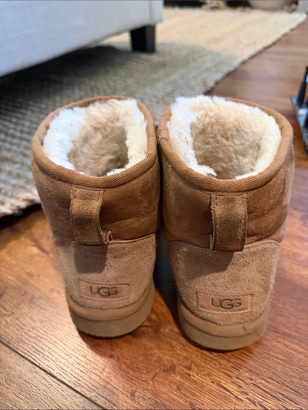 UGG short boots